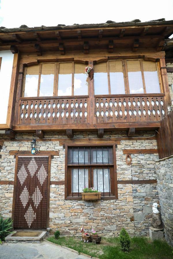 Тодорината Къща Hotell Leshten Eksteriør bilde