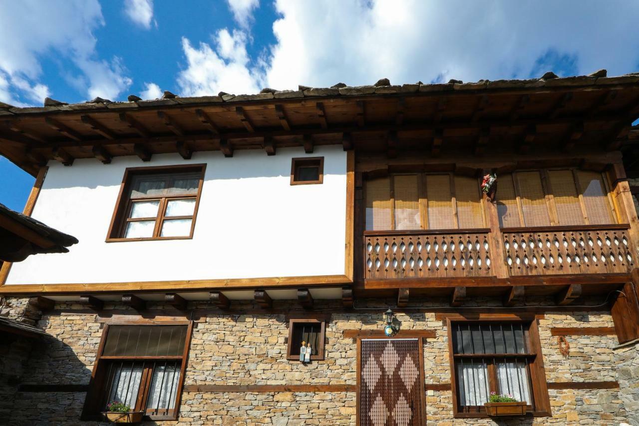 Тодорината Къща Hotell Leshten Eksteriør bilde