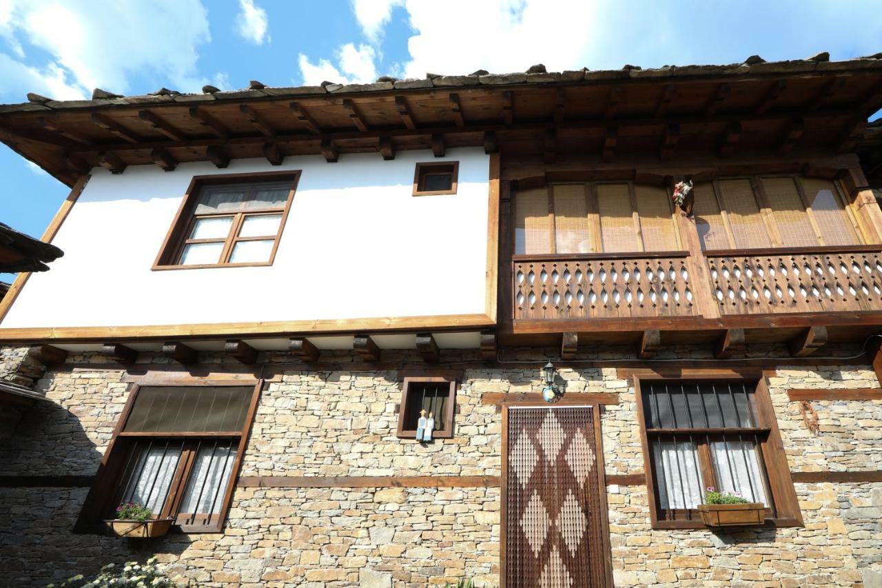 Тодорината Къща Hotell Leshten Eksteriør bilde