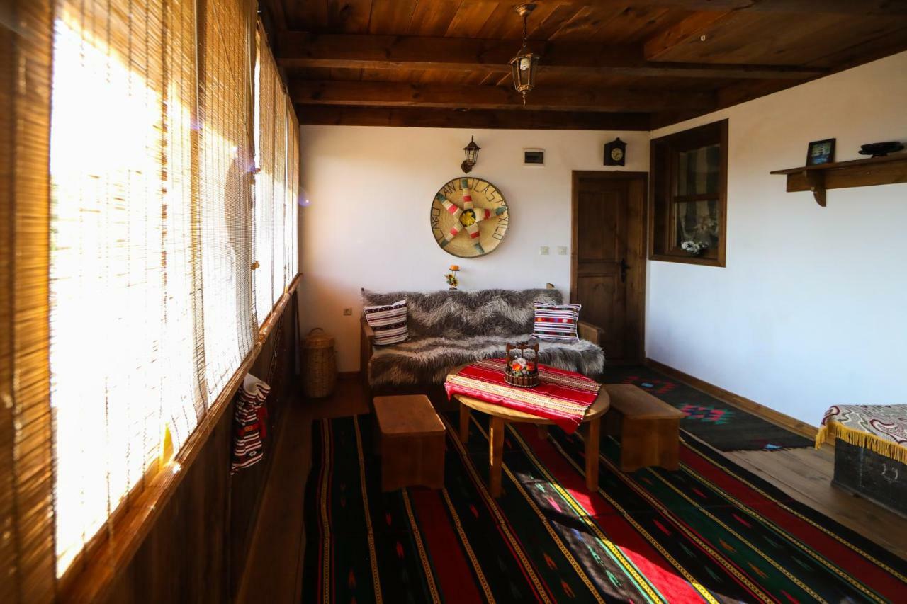 Тодорината Къща Hotell Leshten Eksteriør bilde
