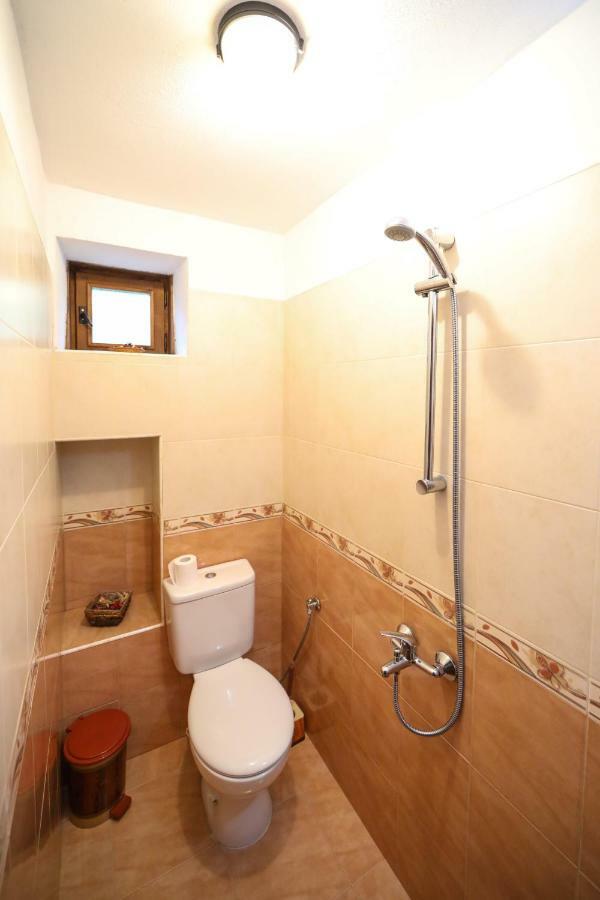 Тодорината Къща Hotell Leshten Eksteriør bilde