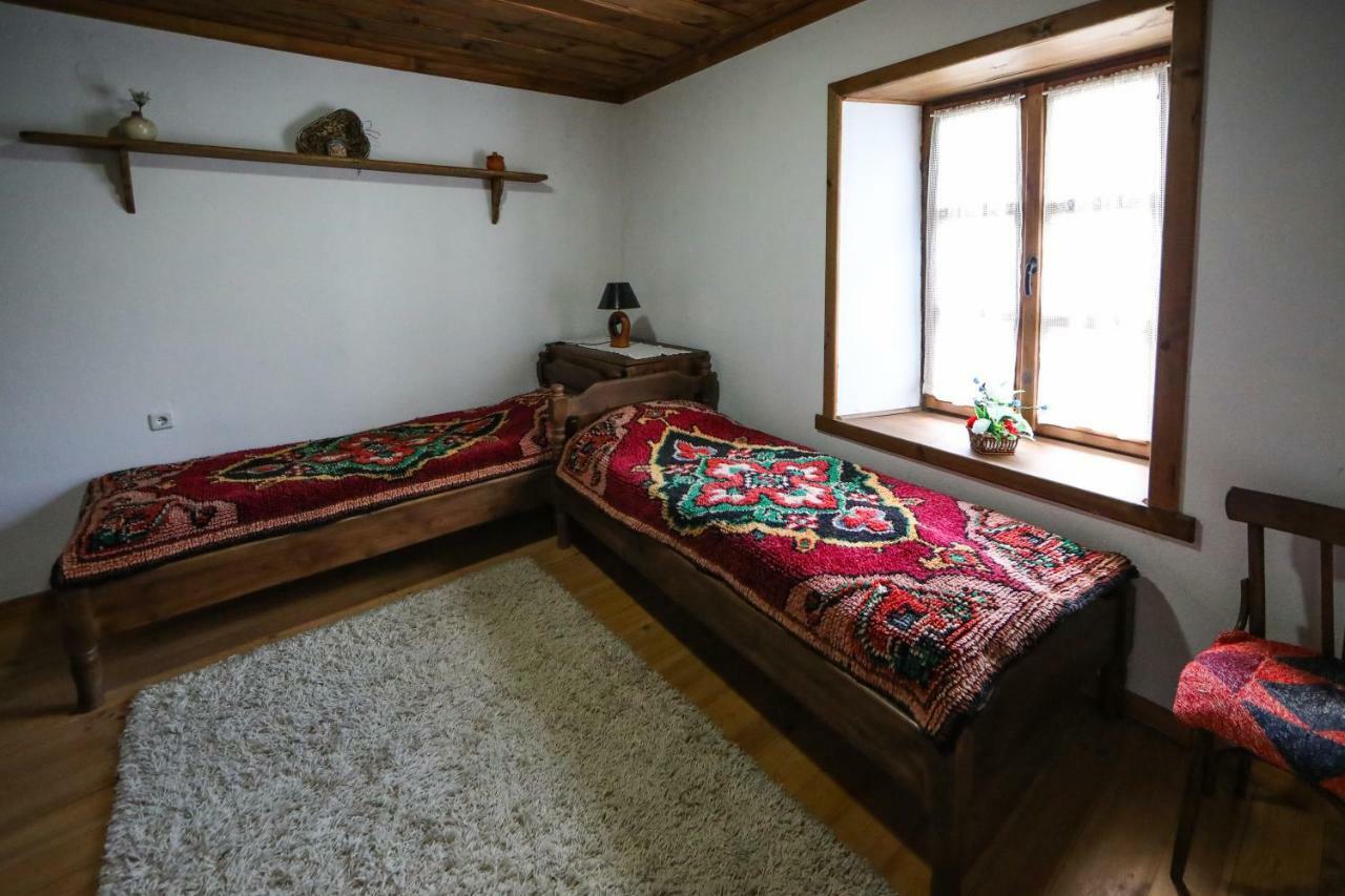 Тодорината Къща Hotell Leshten Eksteriør bilde